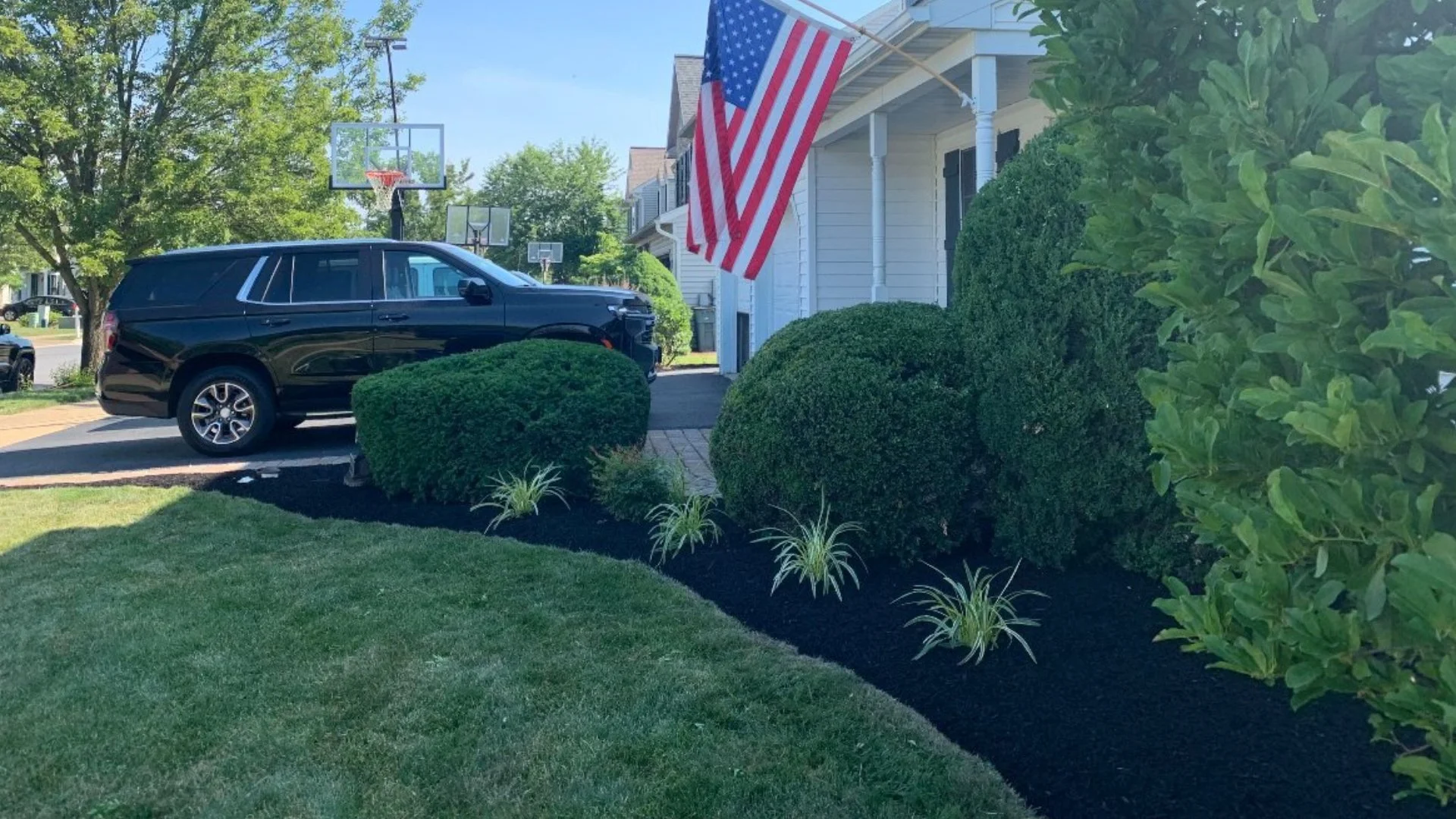 Well-manicured lawn and landscape in Lititz, PA.